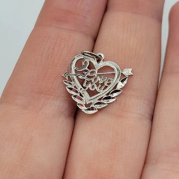 OroAmerica Heart Pendant 14K White Gold I Love You Delicate Romantic Cup… - Picture 4 of 8